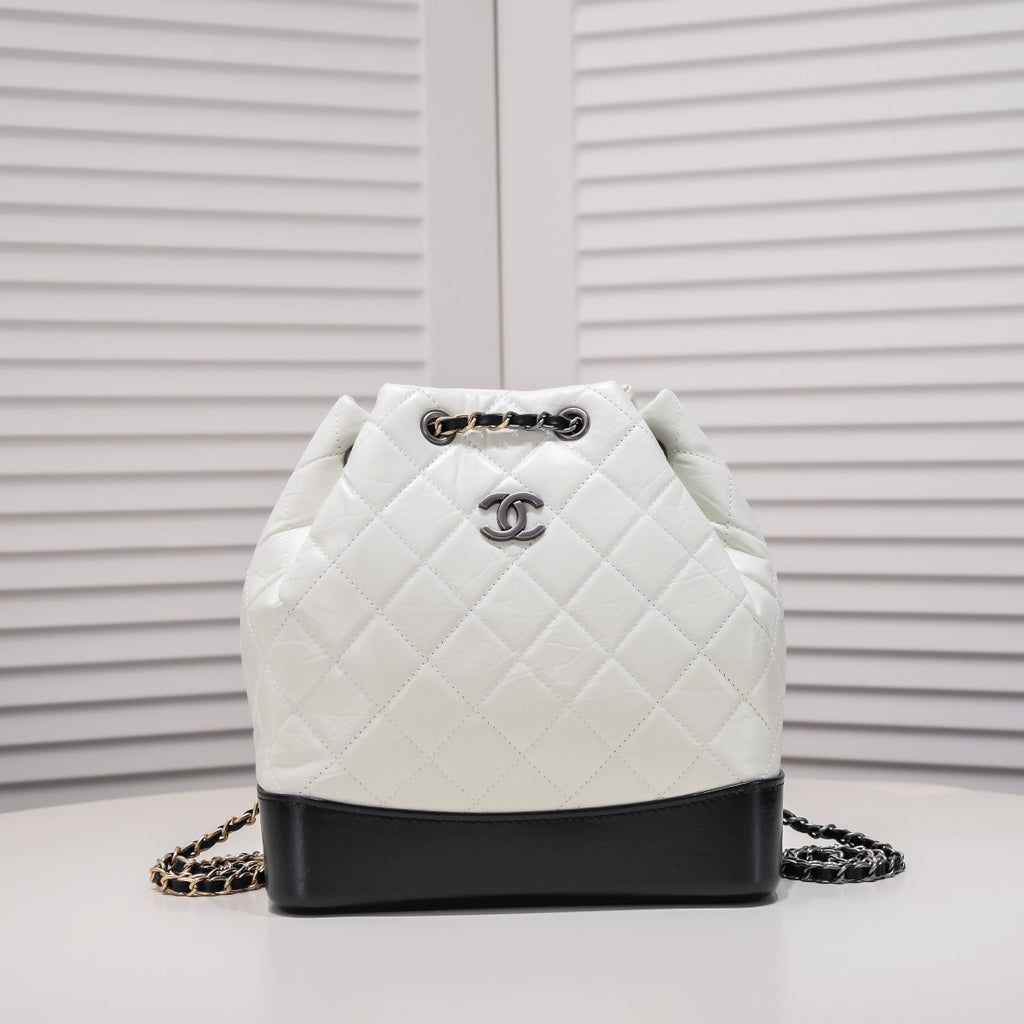 B1X34C262 Popular  leather bag 