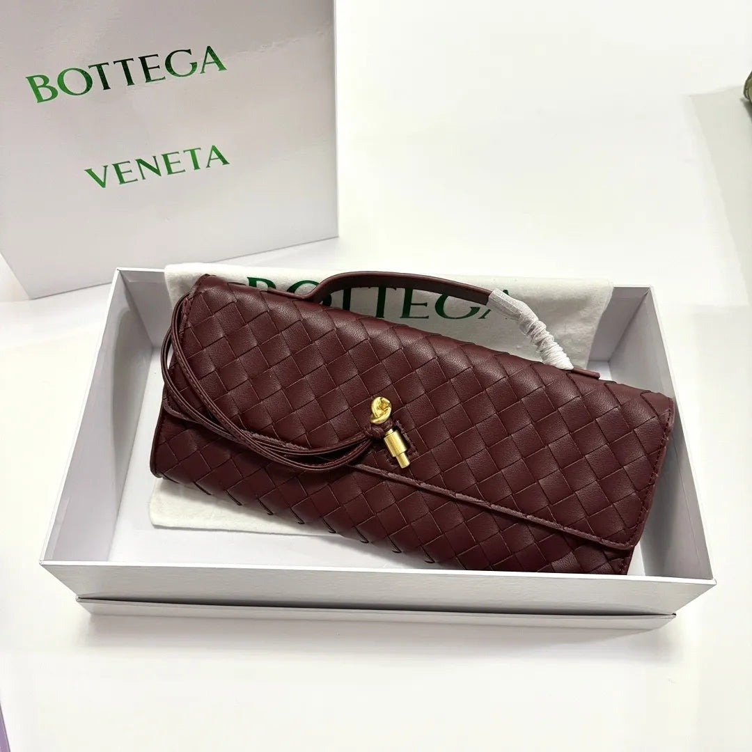 B1X44A380 Popular  leather bag 