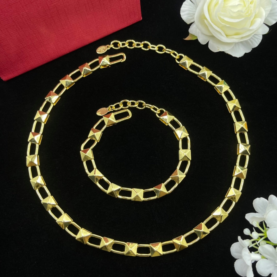 X1Q85VL431X Popular Necklaces. Bracelets