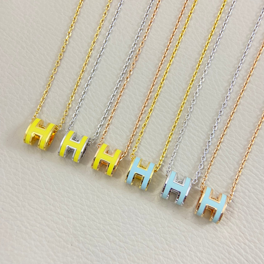 X1Q85H171X Popular Mini Necklace