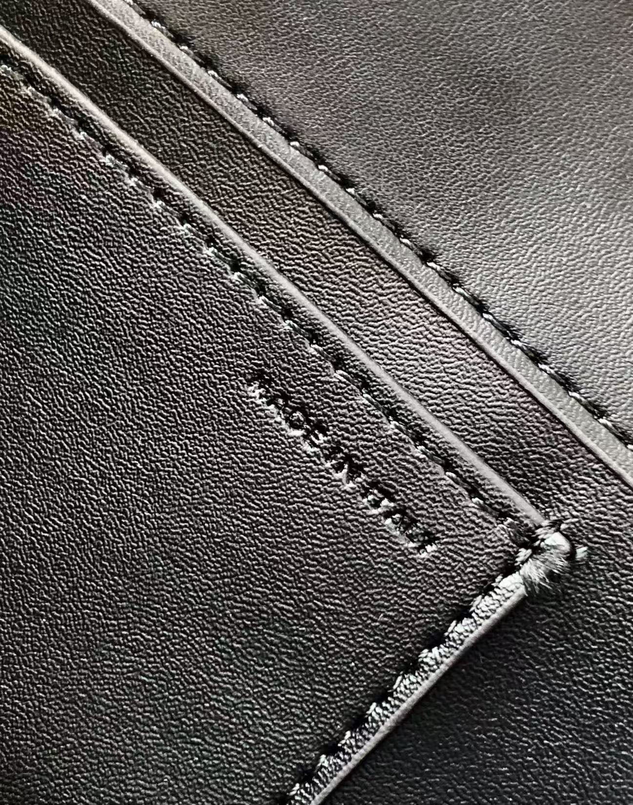 B1P36A30 Popular  leather bag