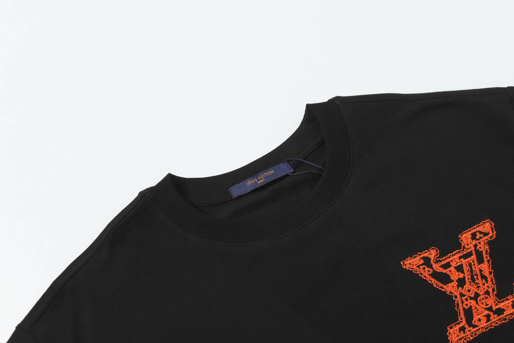 U1R45E165 Popular T-shirt