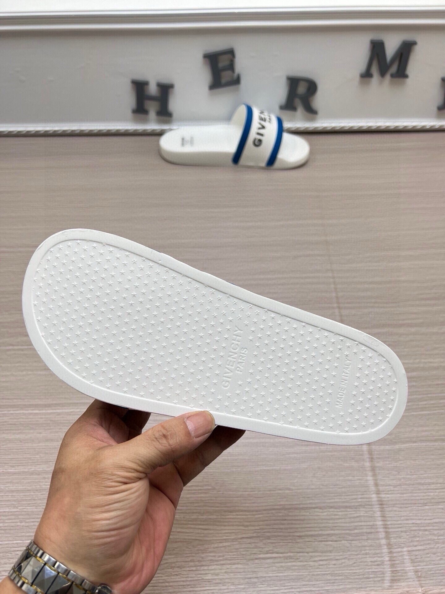 Z5Z35GV264 Popular Slippers