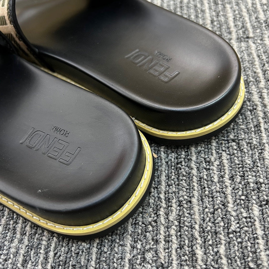 Z5XF105 Popular Slippers