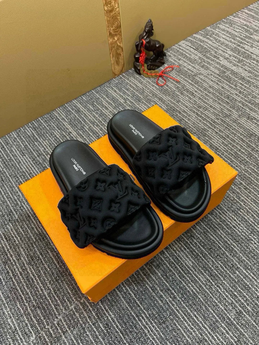 Z5QE13 Popular Slippers