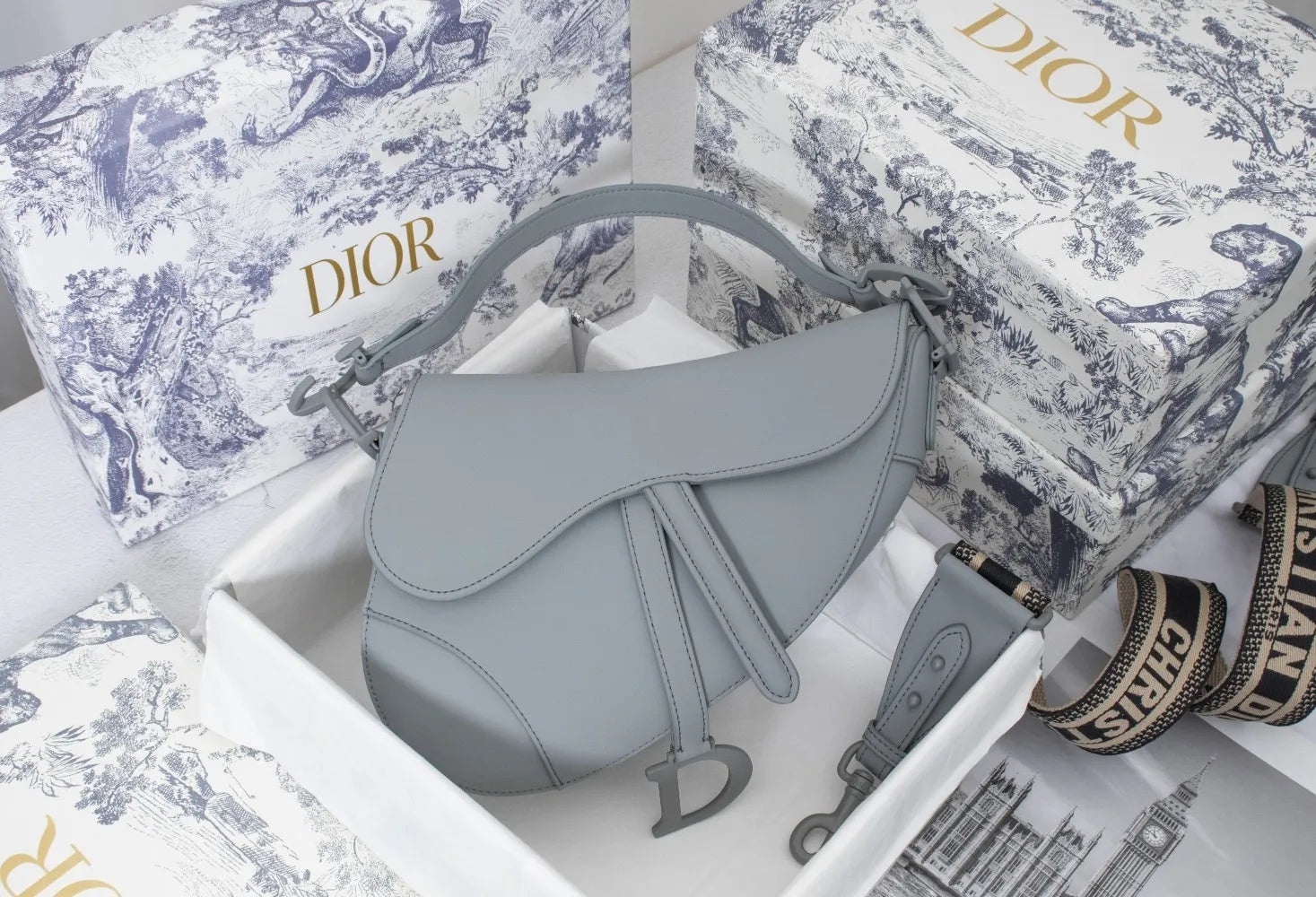B5X111D10 Popular   leather bag 