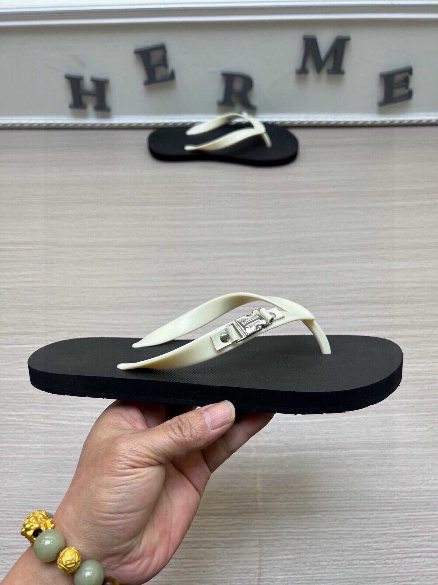 Z5Z35A291 Popular Slippers