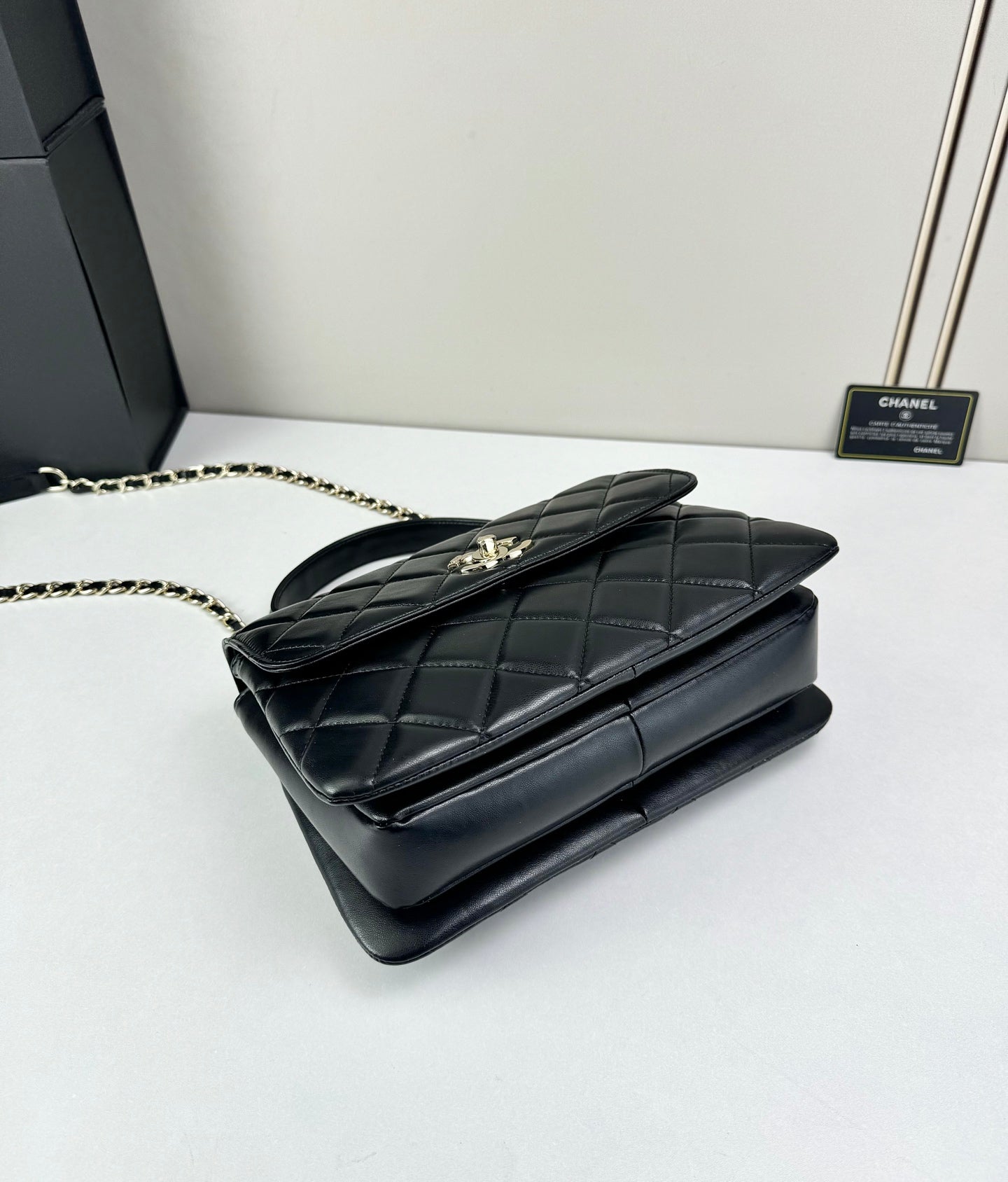 B1X76C6 Popular leather bag
