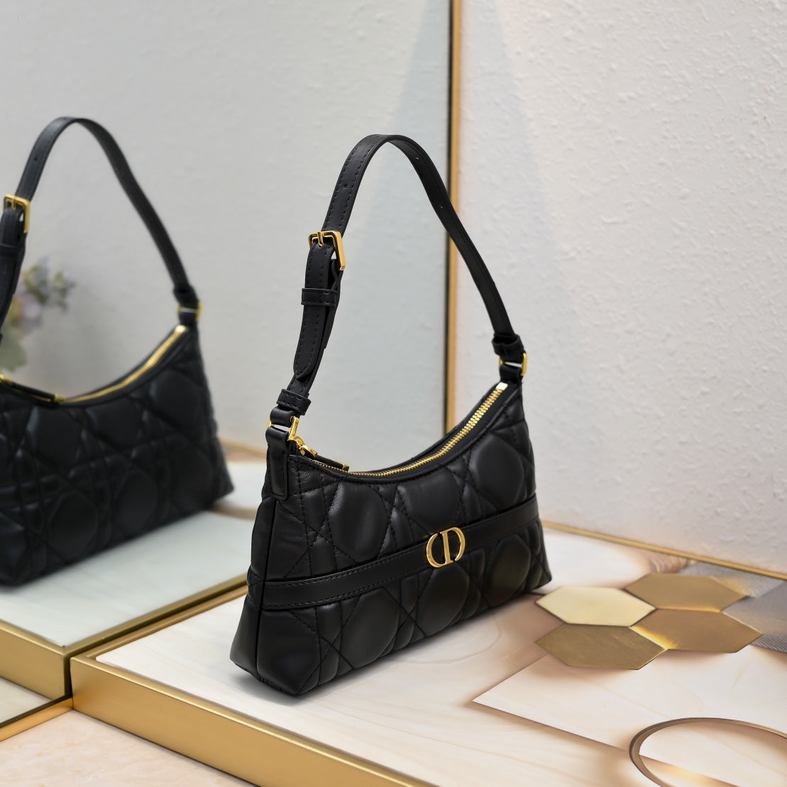 B1N165D100 Popular   leather bag