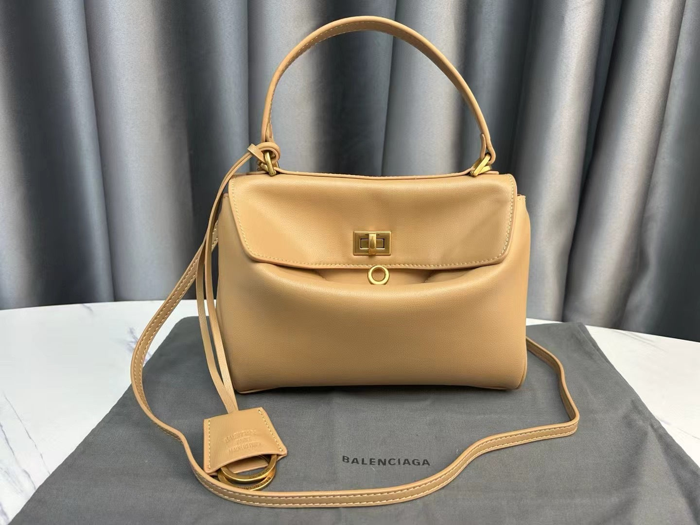 B1X15J3 Popular  leather bag