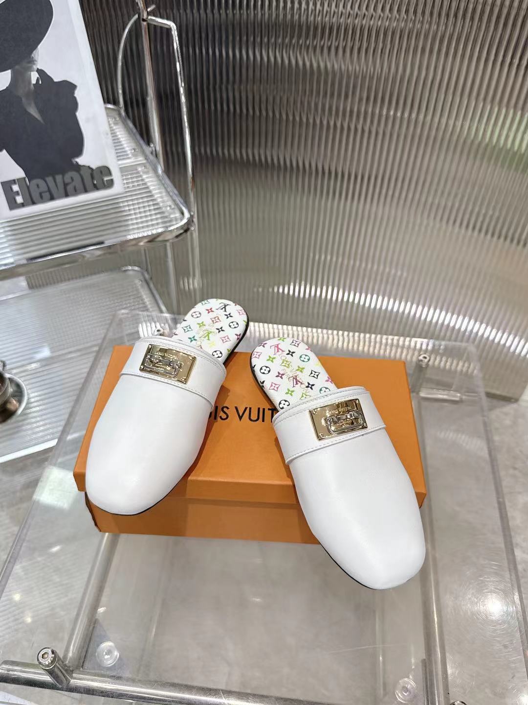 Z2R76E19 Popular high-quality leather shoes