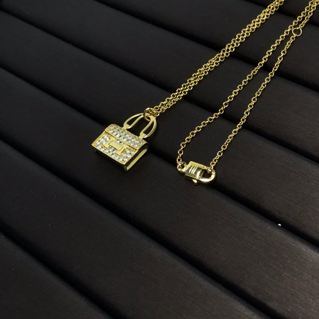 X1Q85H319X Popular Necklaces