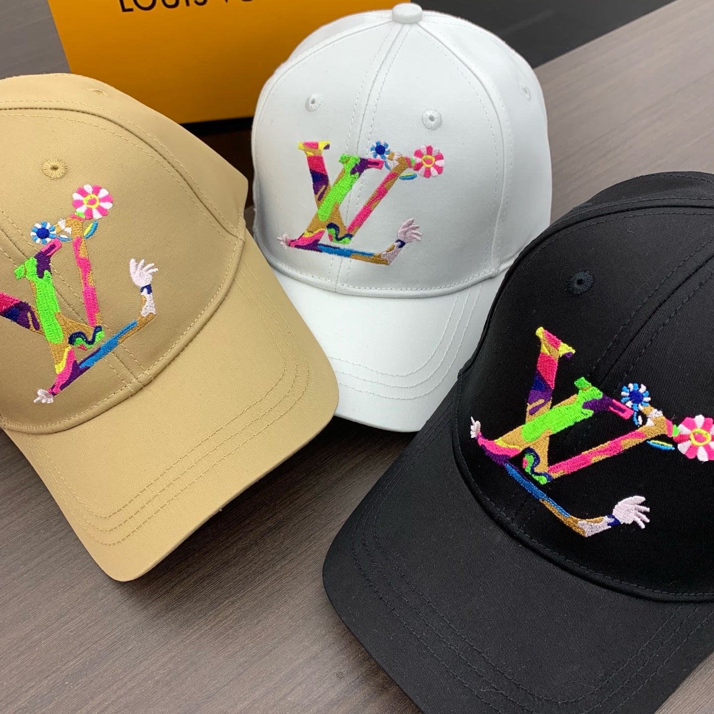 M1Z25E517 Popular  hats