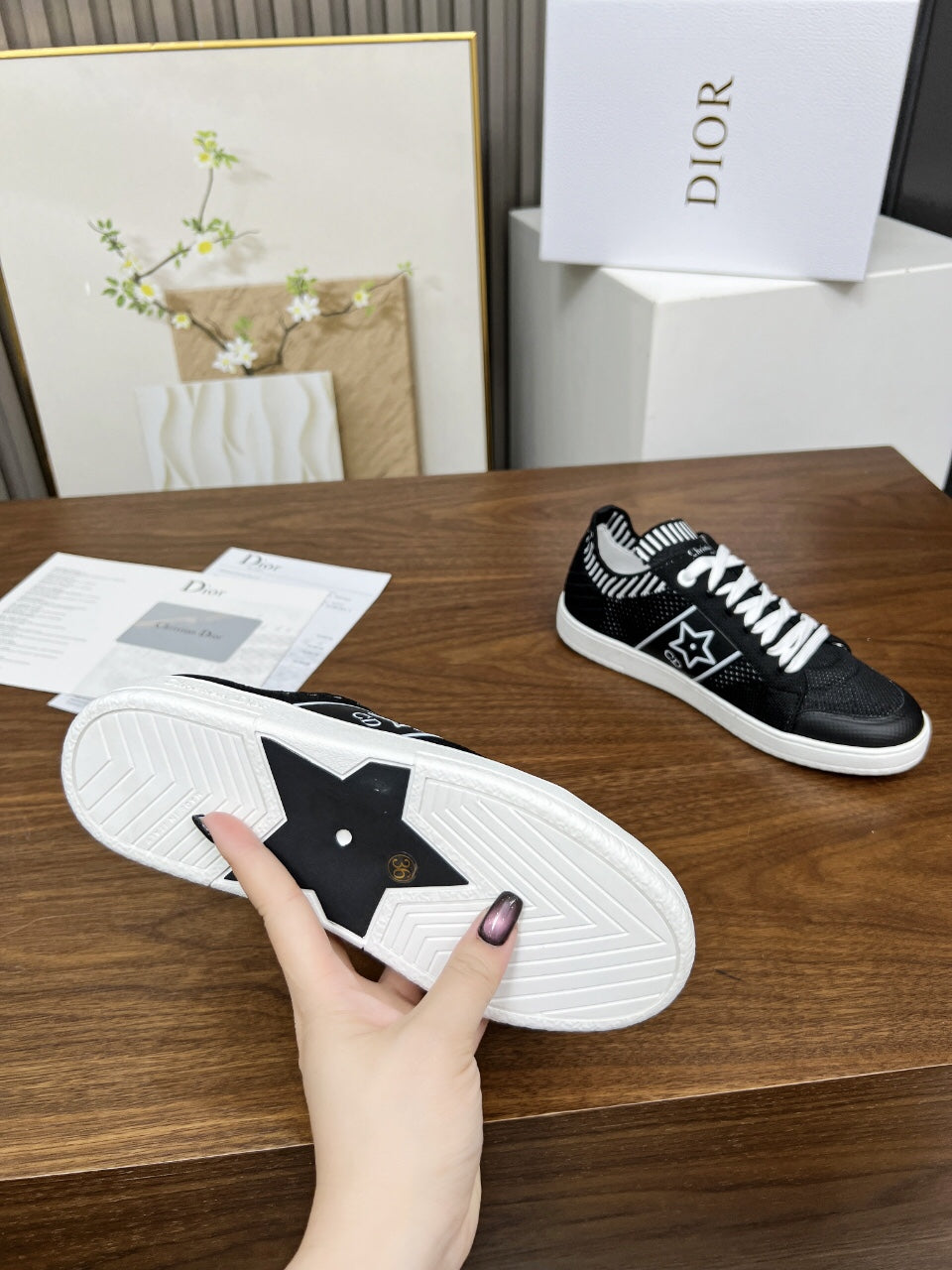 Z2Q105D310 Popular high-quality Shoes