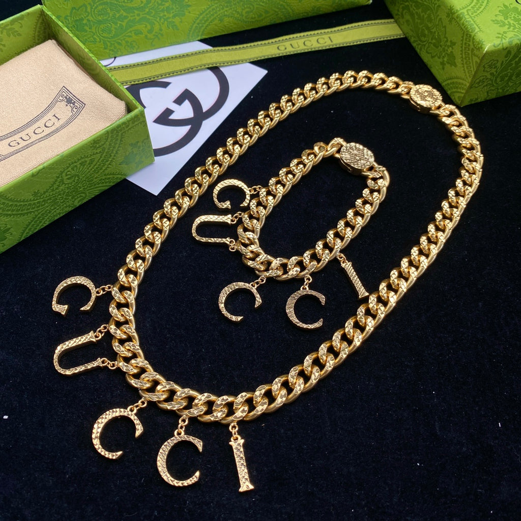X1B82B233X  Popular Bracelets