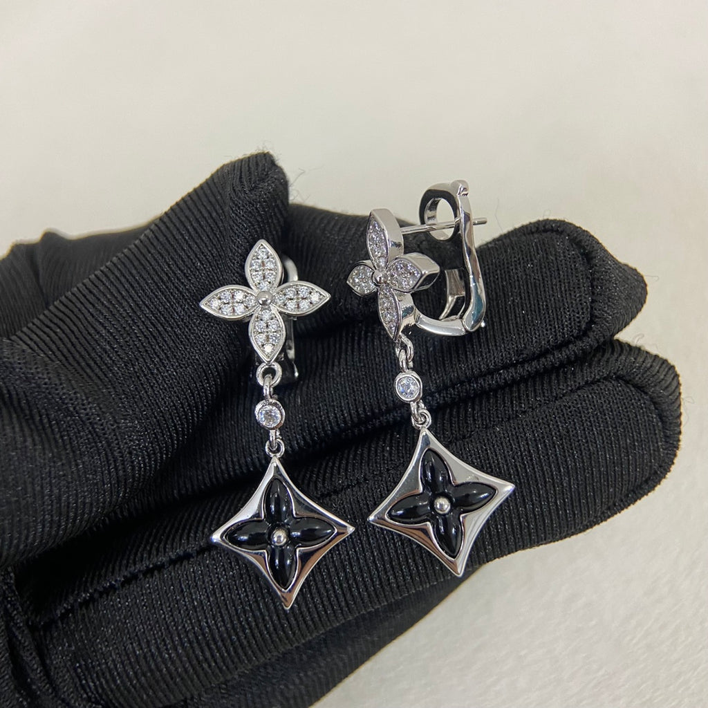 X5N76E11E Popular Earrings