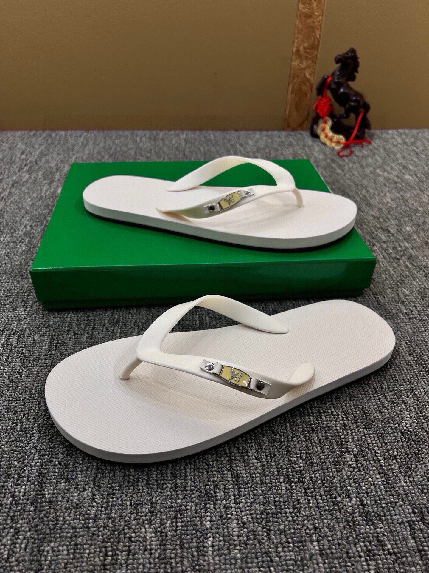 Z5Z35A293 Popular Slippers