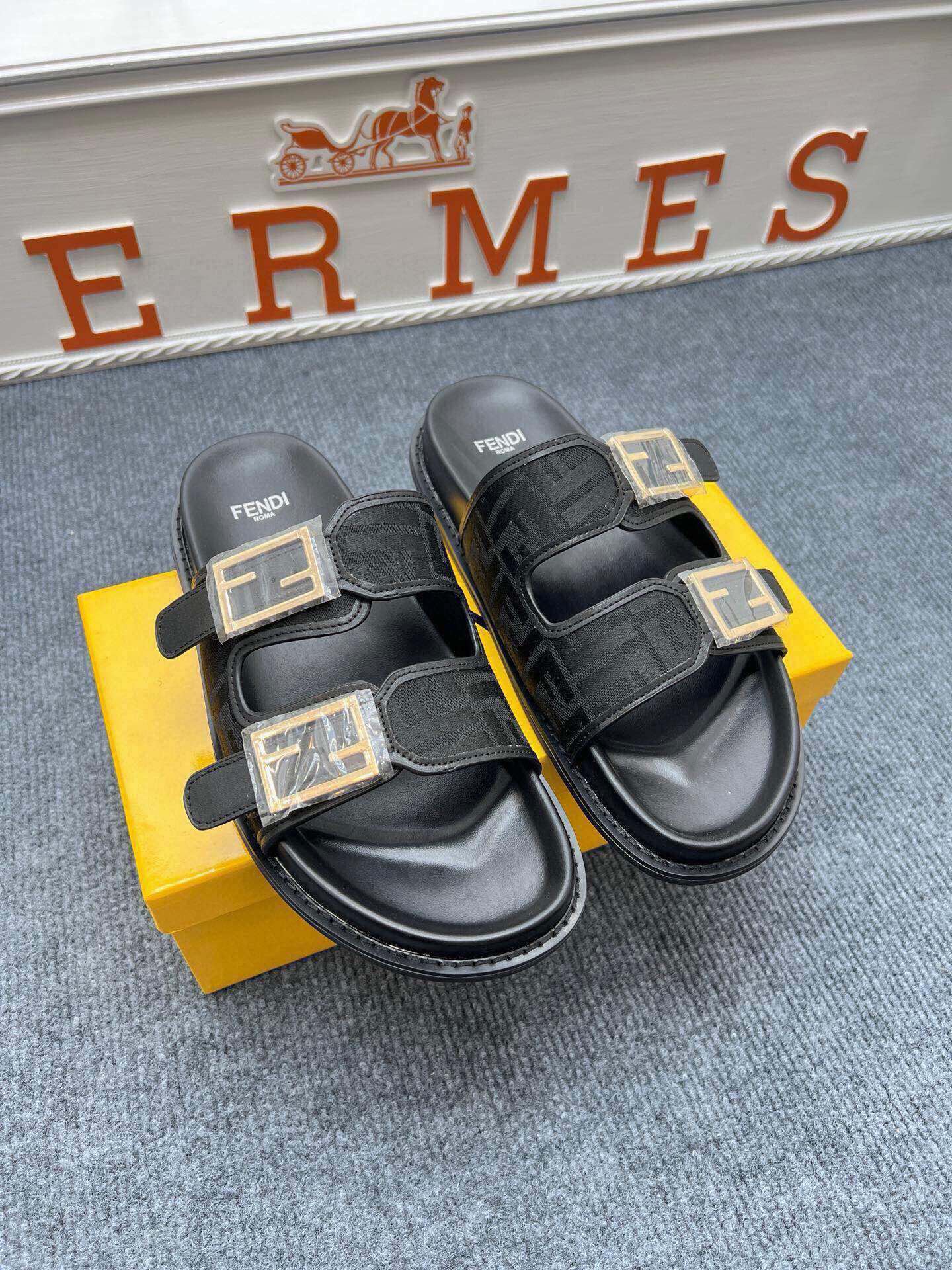 Z5ZF38 Popular slippers
