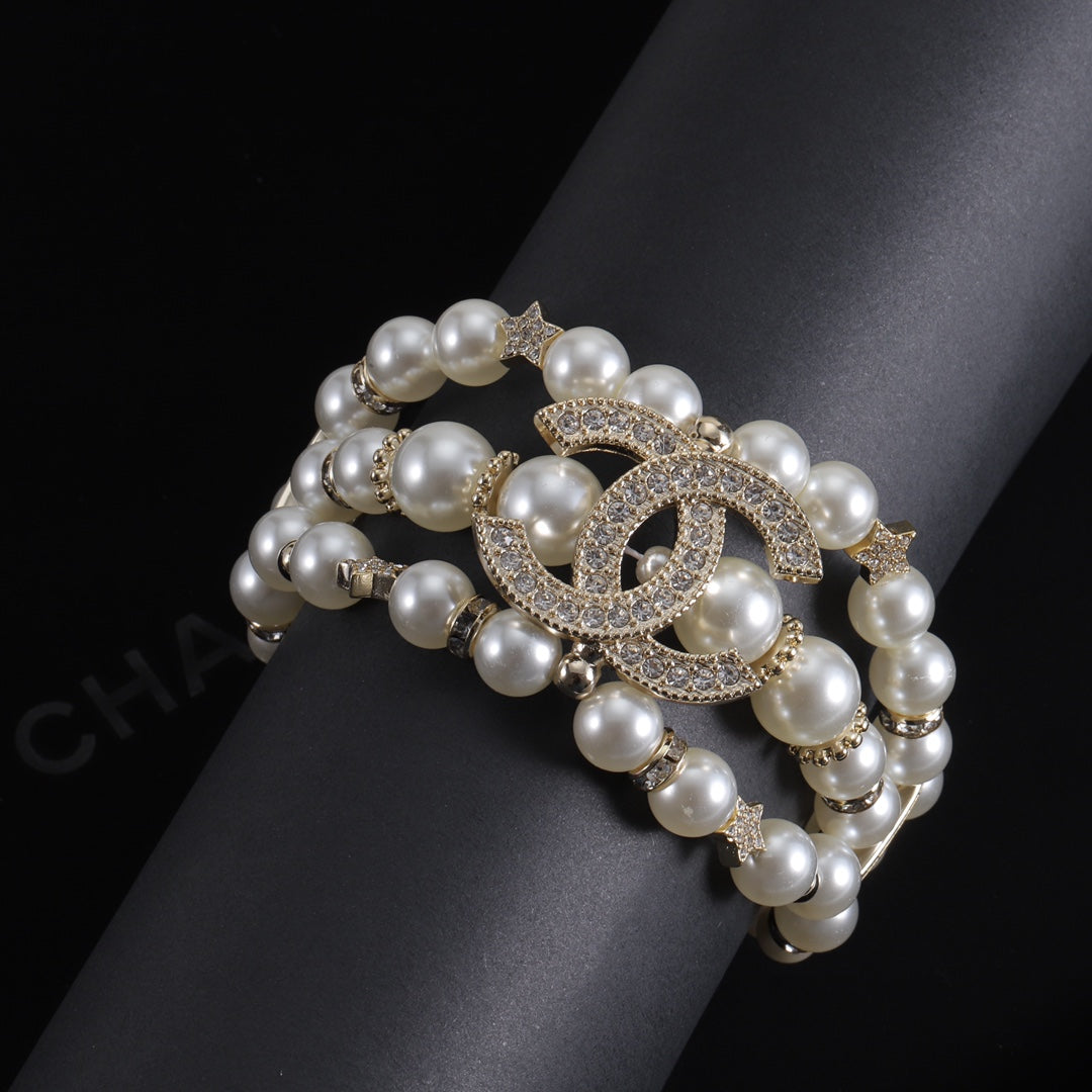 X1Z34C291K  Popular Bracelets