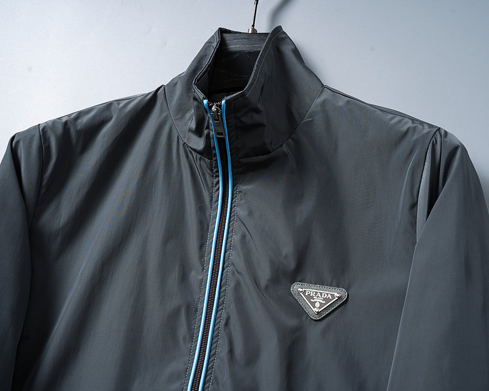 U1R86P22 Popular Coats