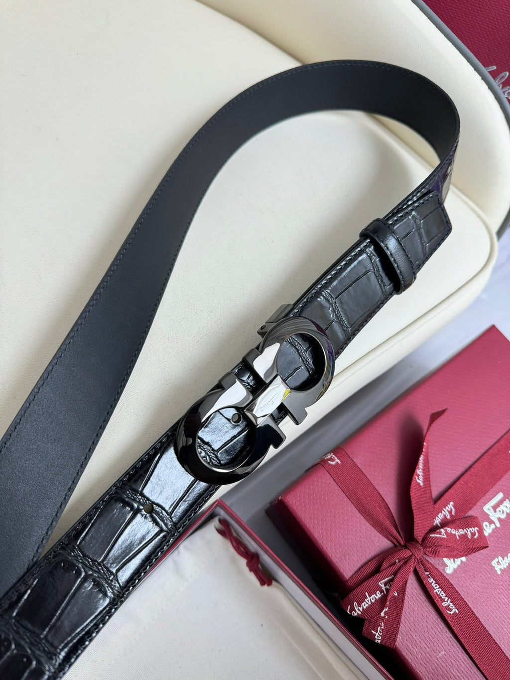 P1W15A167 Popular  High quality belt With full package