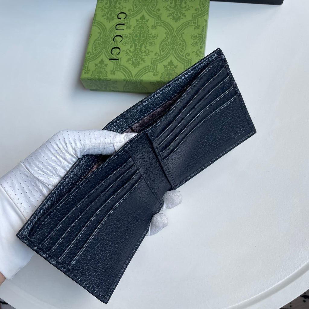 B1X46B7 Popular leather wallets ( with full packaging )