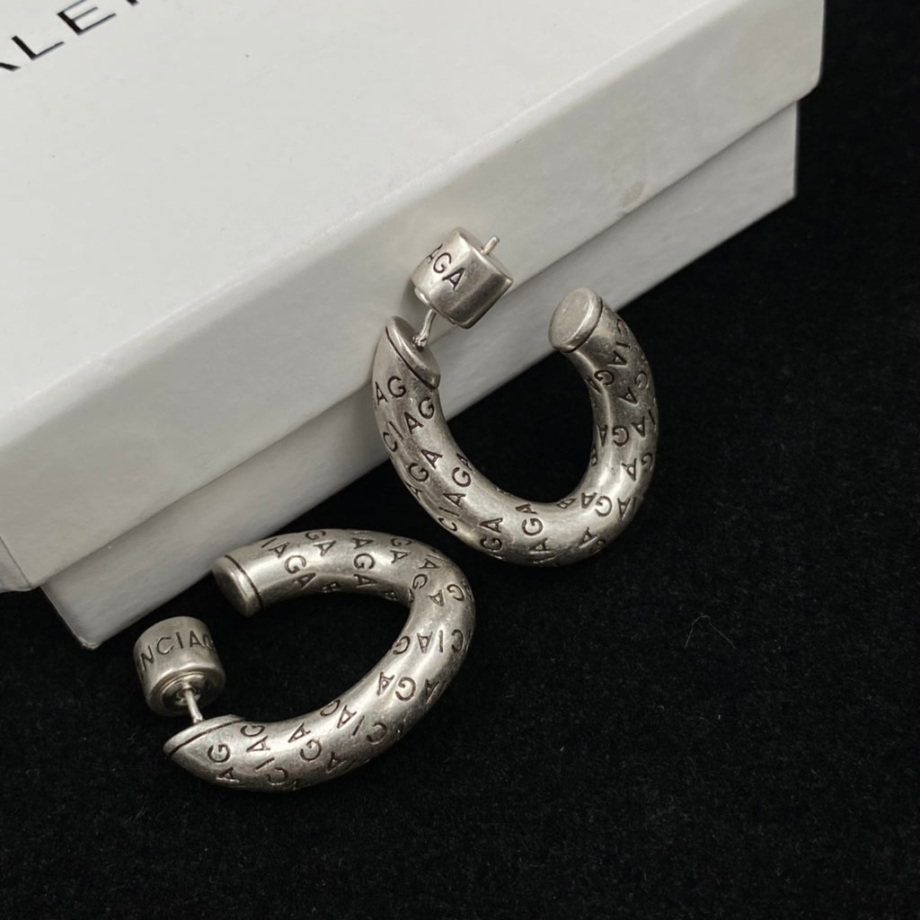 X1Z34J145E Popular  Earrings