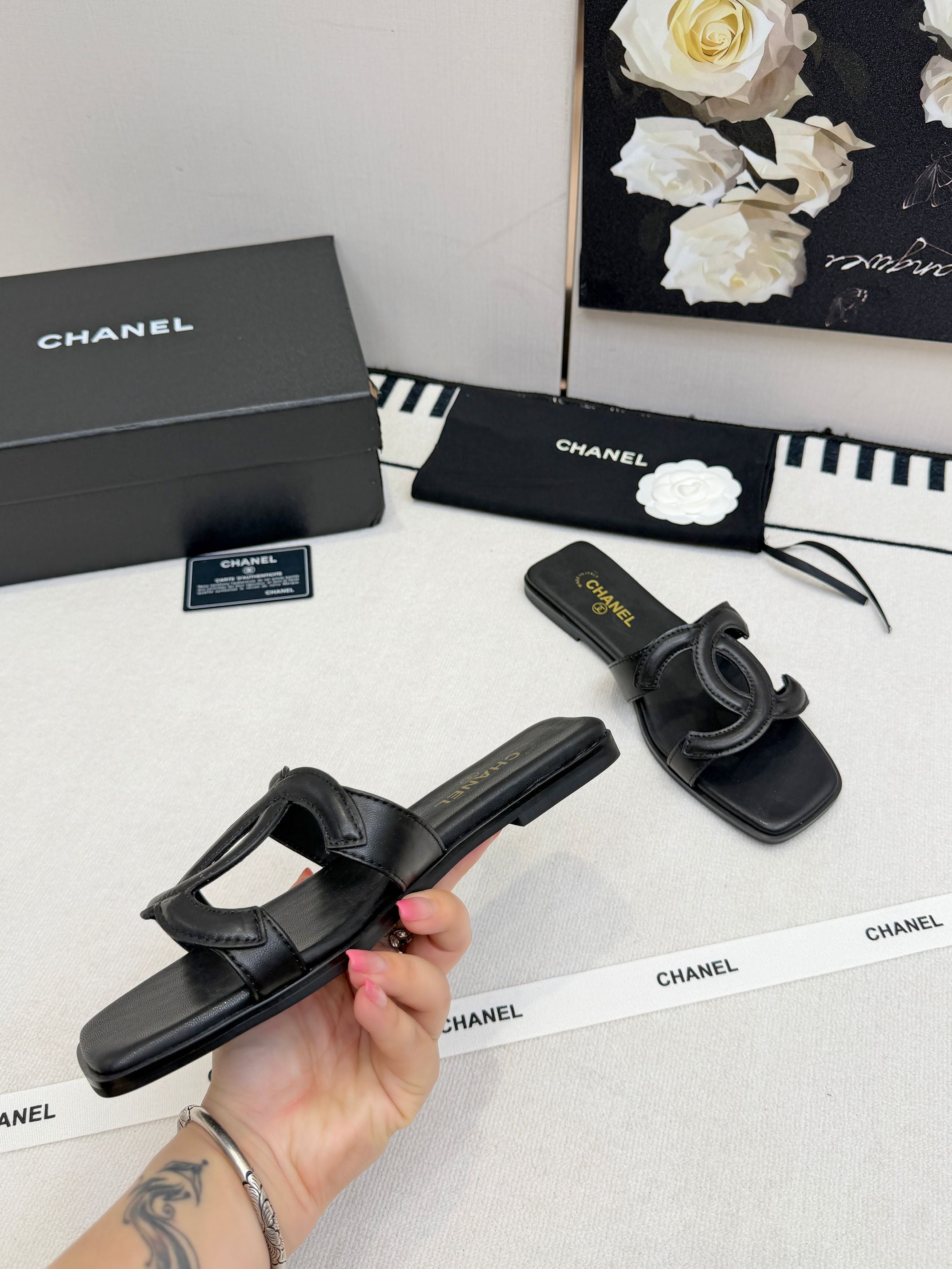 Z2X76C3 Popular high-quality leather Shoes