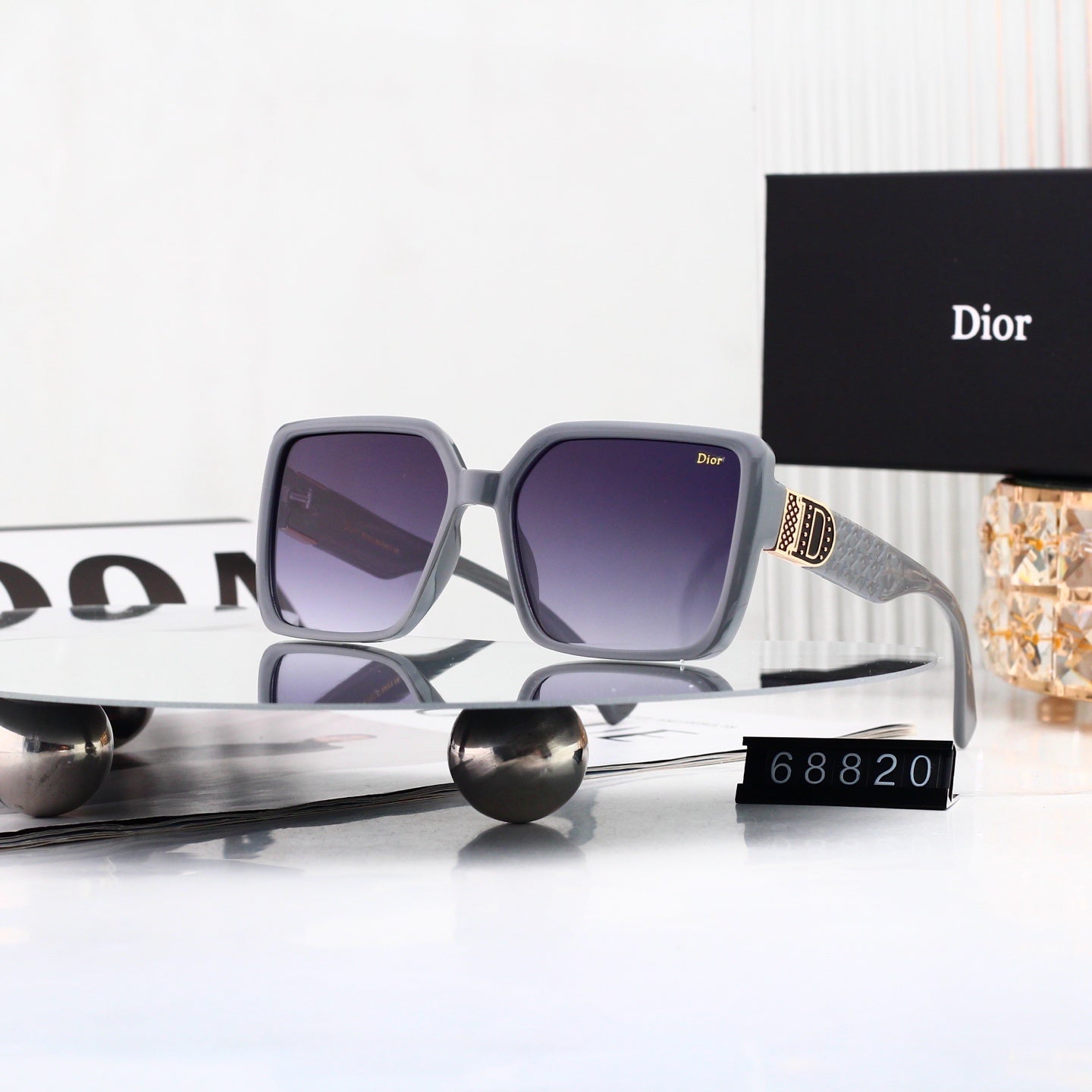 T1P56D52 Popular Sunglasses