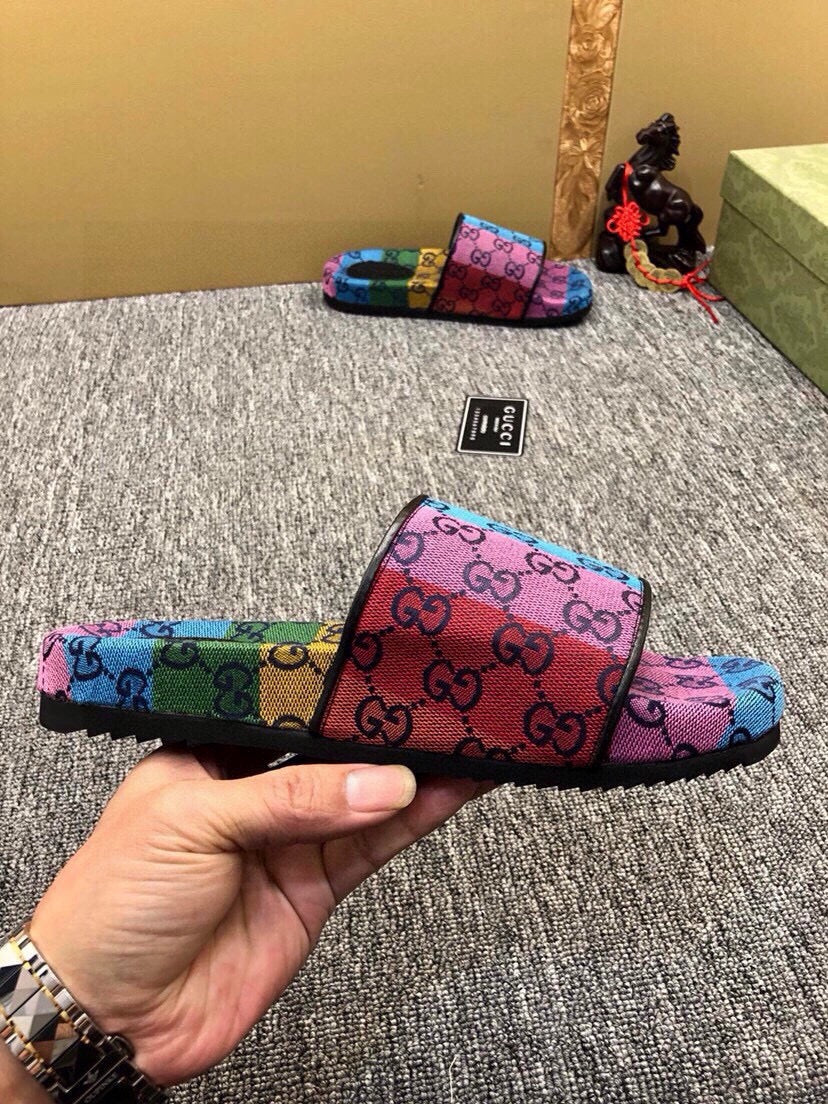Z5R76B2 Popular Slippers