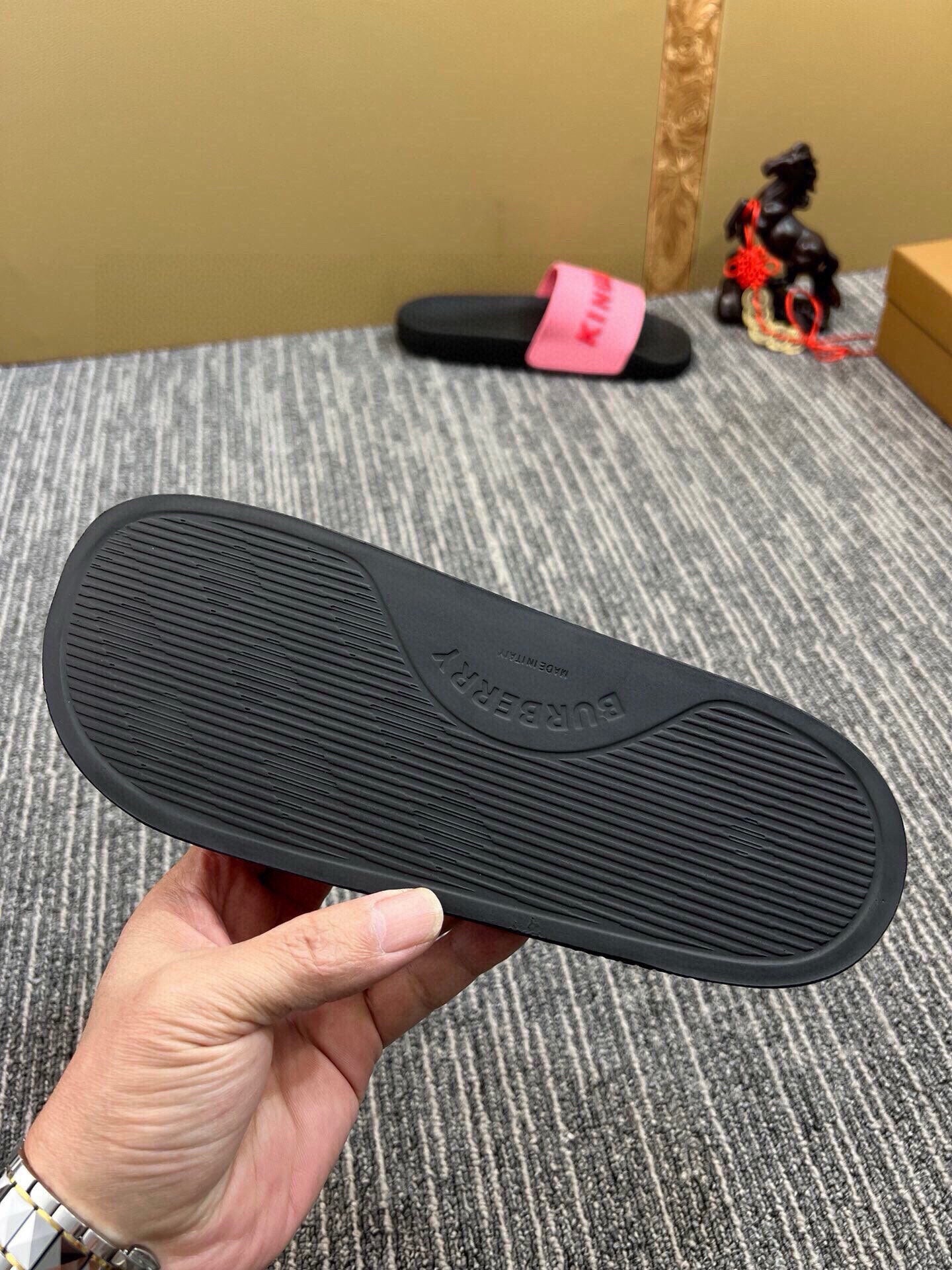 Z5Z35R255 Popular Slippers