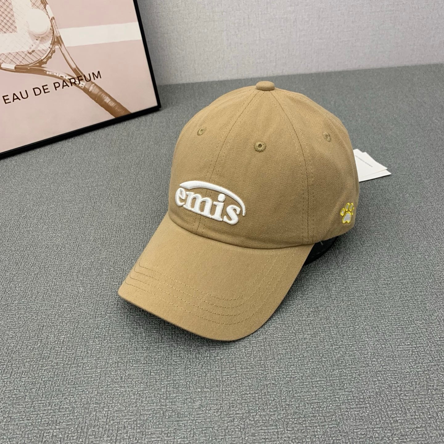 M1P45A572 Popular  hats