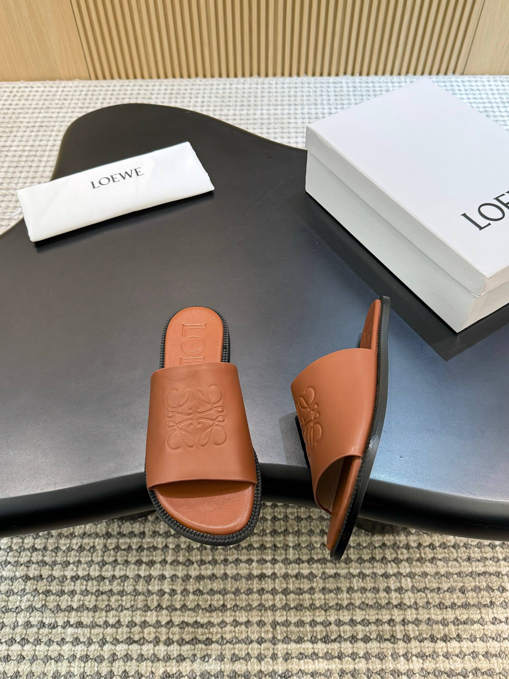 Z2R66A18 Popular high-quality leather shoes