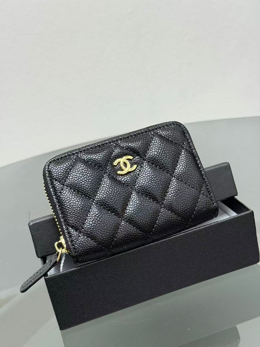 B1N36C10 Popular leather Wallets