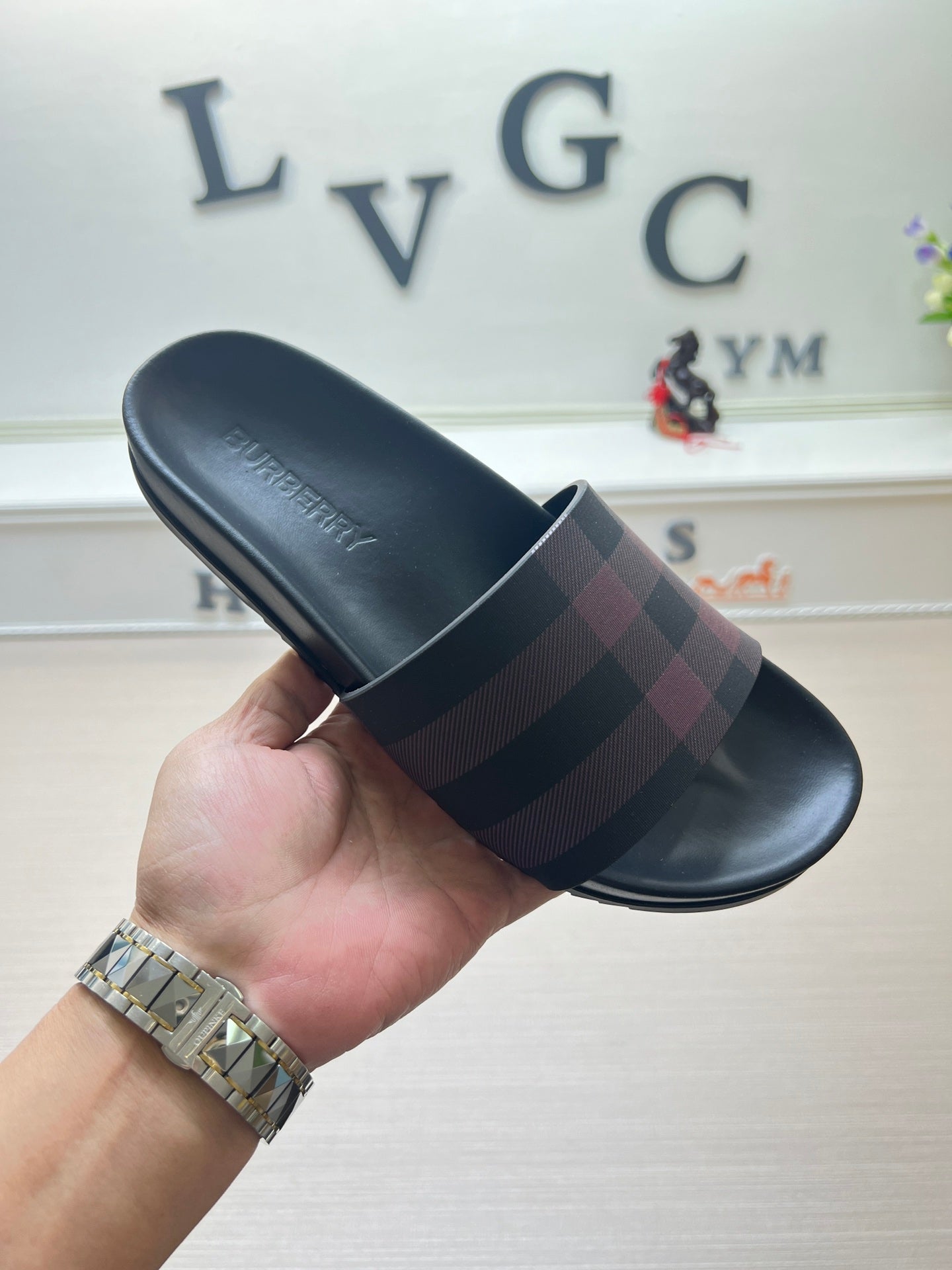 Z5ZR119 Popular slippers