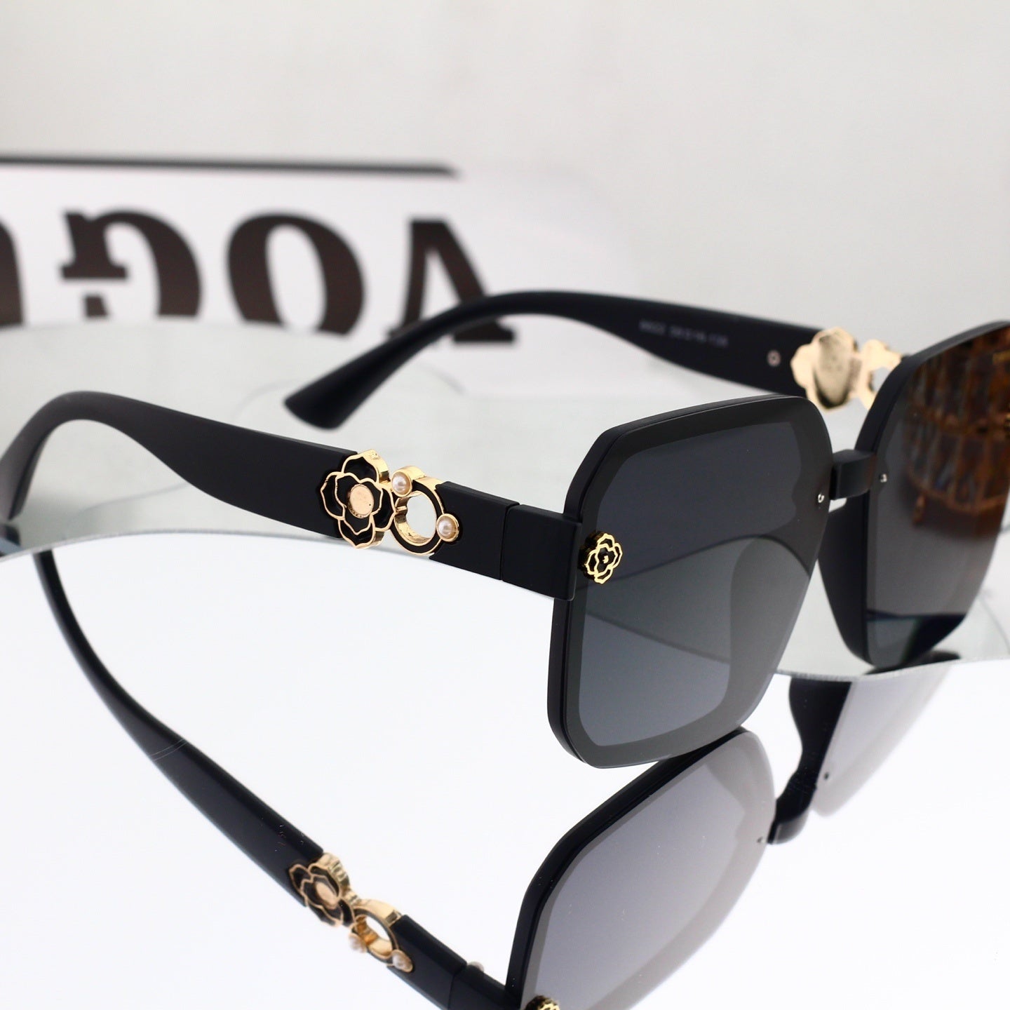 T1P56C43 Popular Sunglasses
