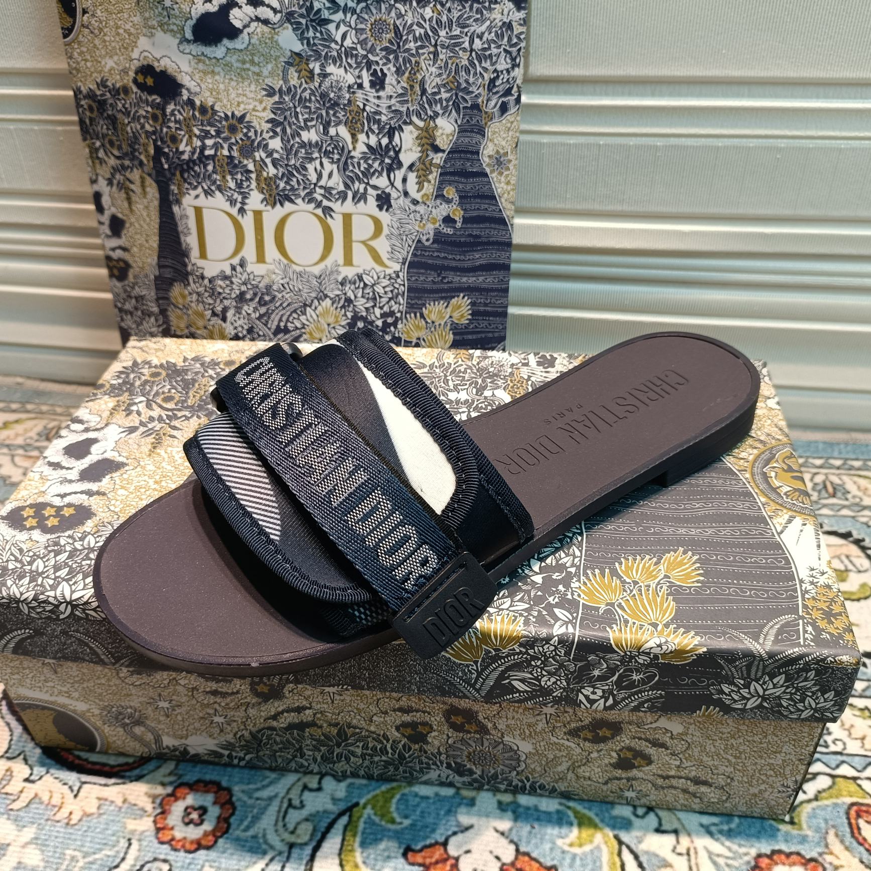 Z1ZD20 Popular Slippers