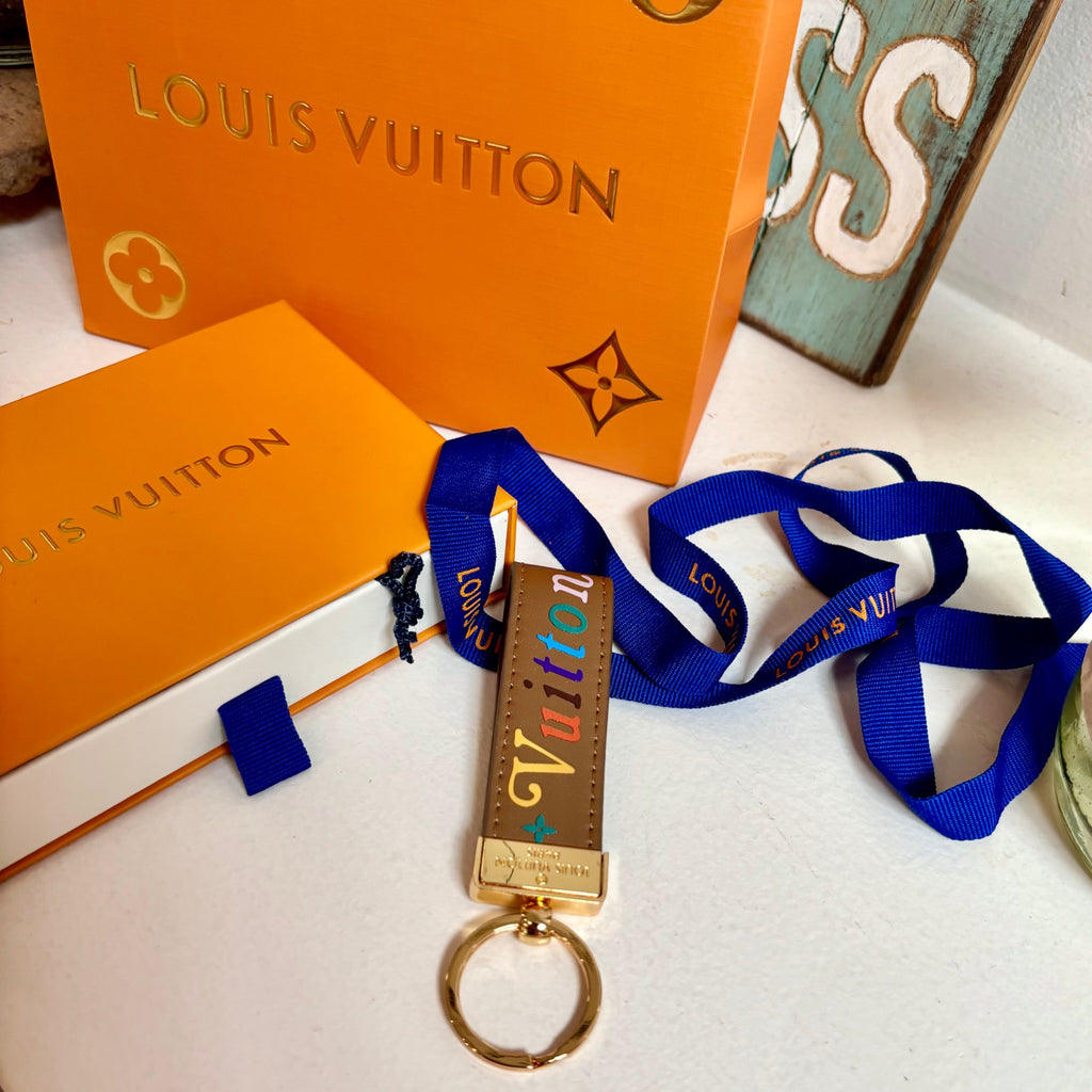 A1Q95E10 Popular bag 's charms accessories