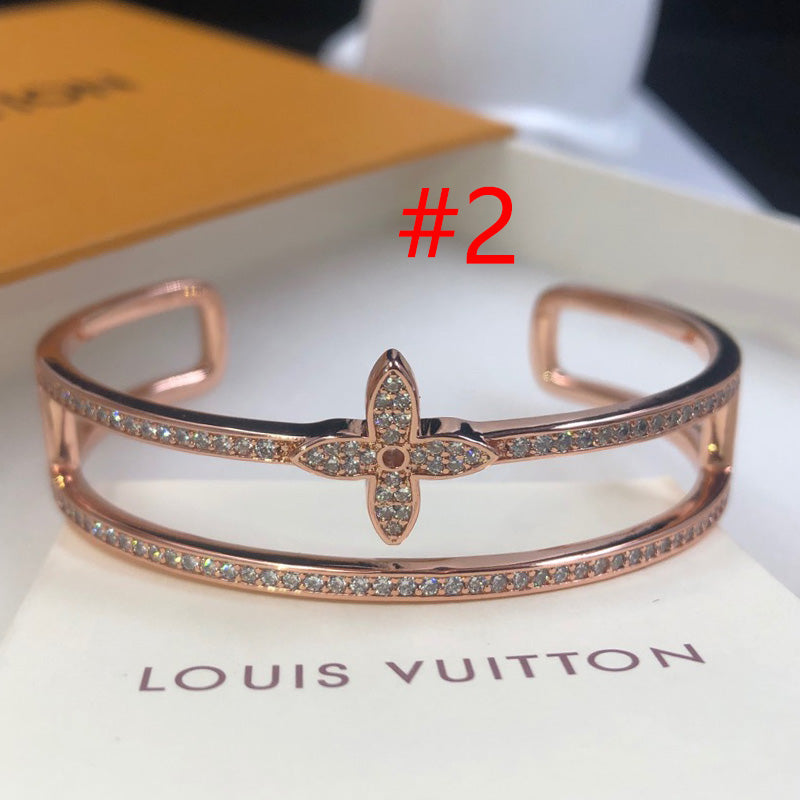 X1Y93E348K  Popular Bracelets