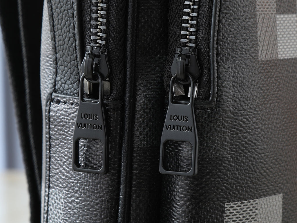 B1R15E20 Popular  leather bag