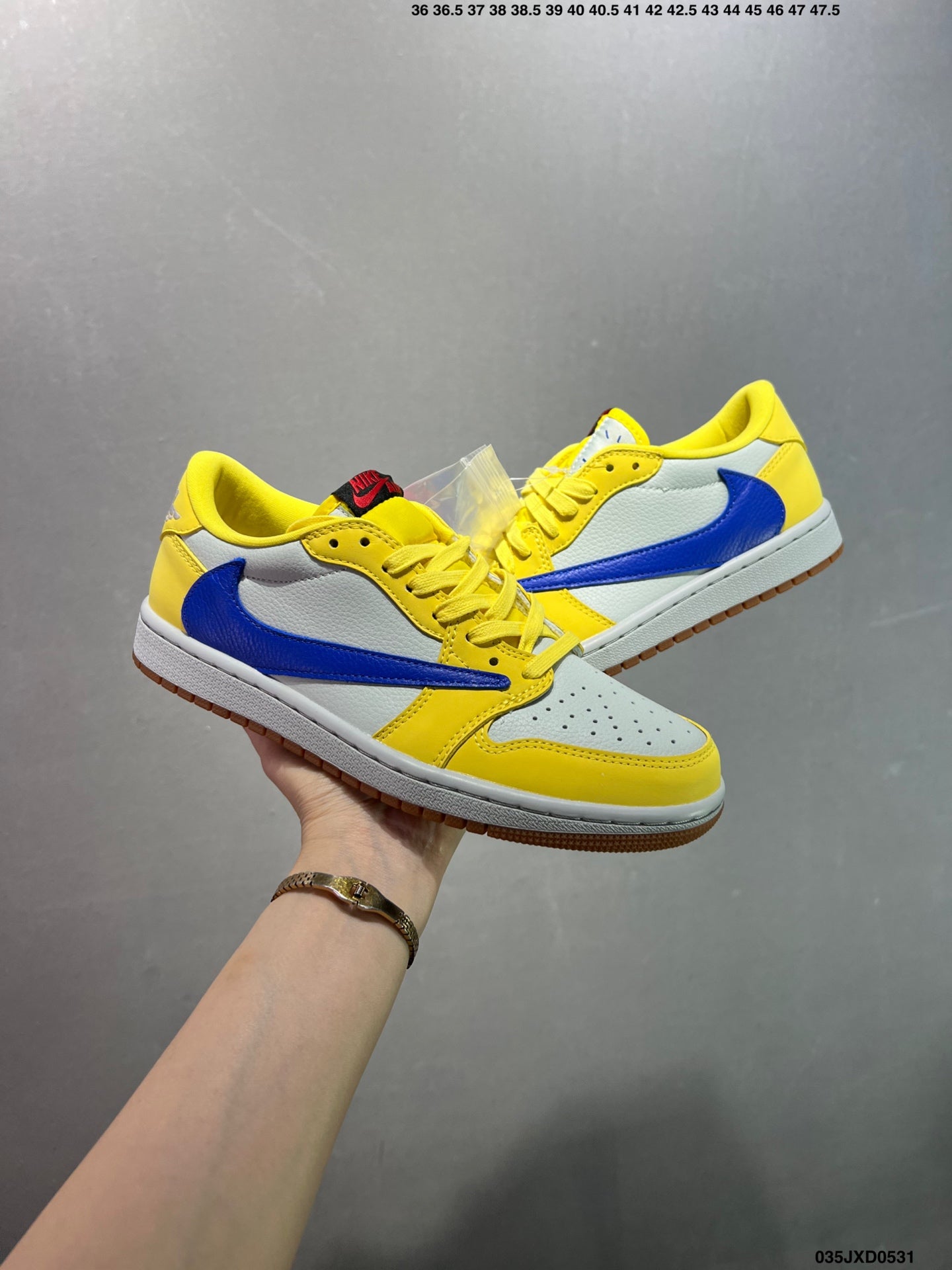 Z4N65A11  Popular shoes