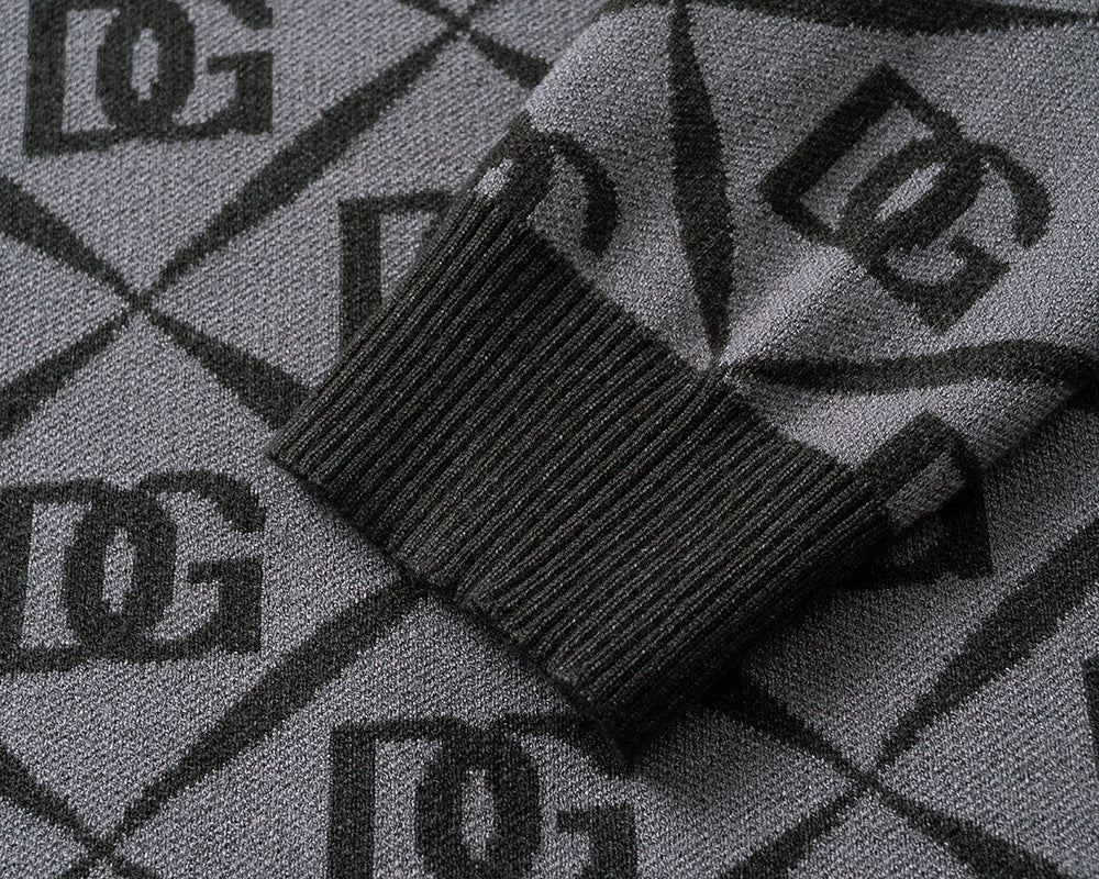 U1Z85A113 Popular Sweaters