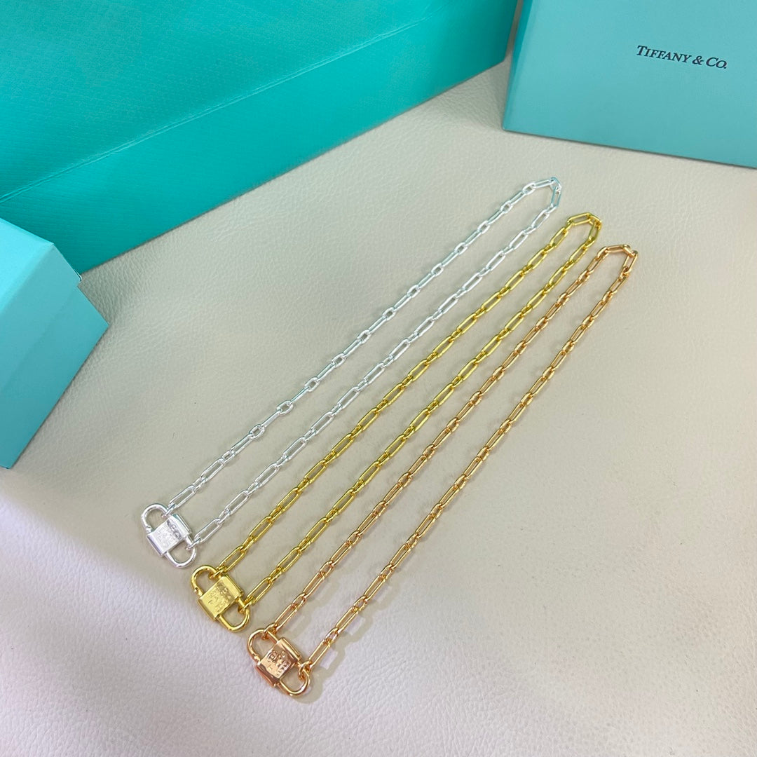 X1Q85T187X Popular Necklace