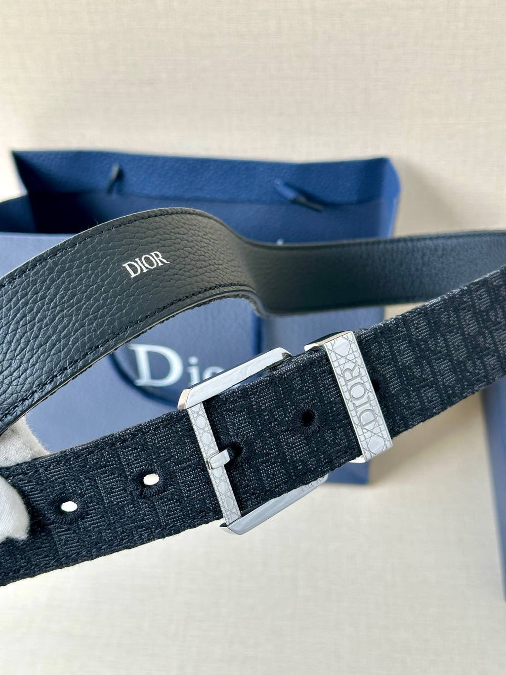 P1W15D156 Popular High quality belt With full package