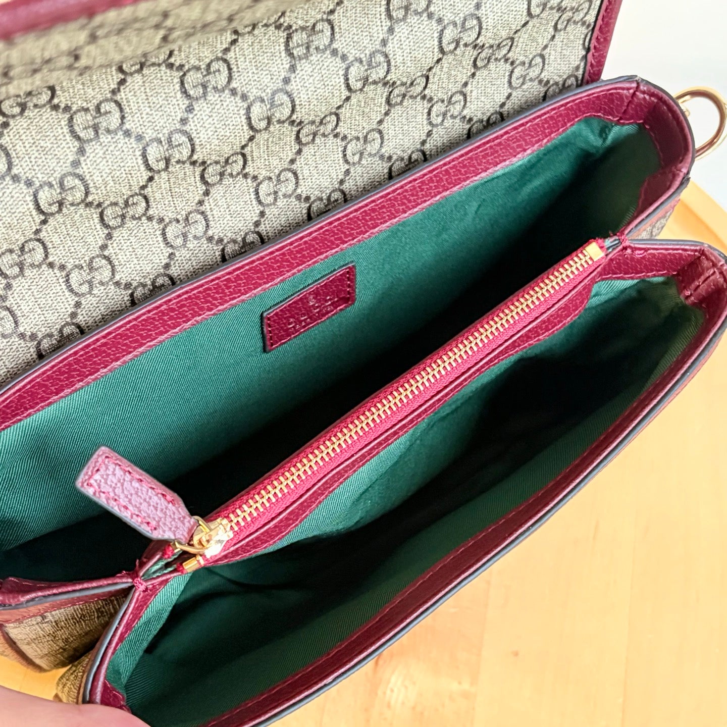 B1R15B127 Popular leather bag