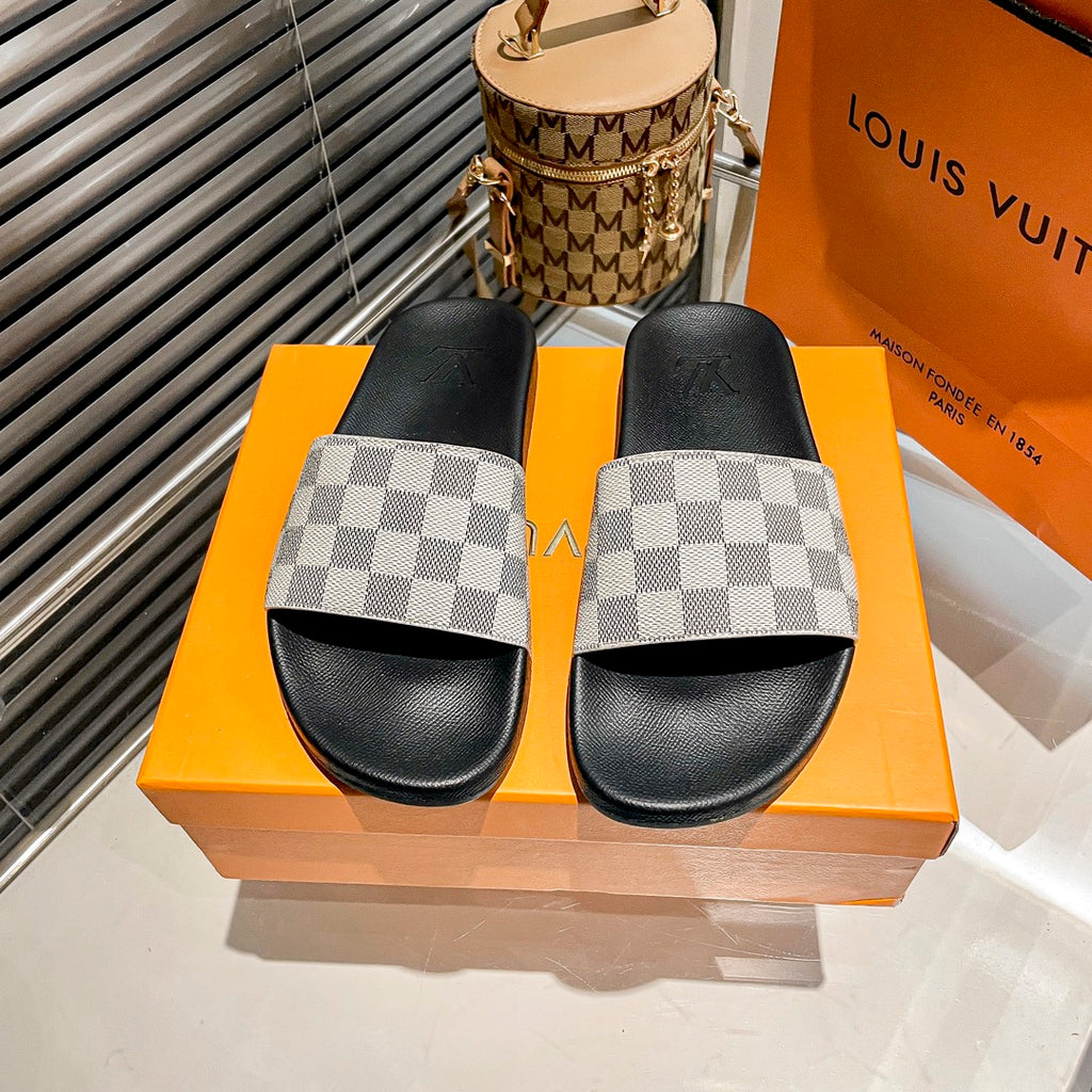 Z1Z54E195 Popular Slippers
