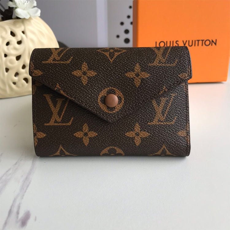 B1P20E3 Popular  leather wallets