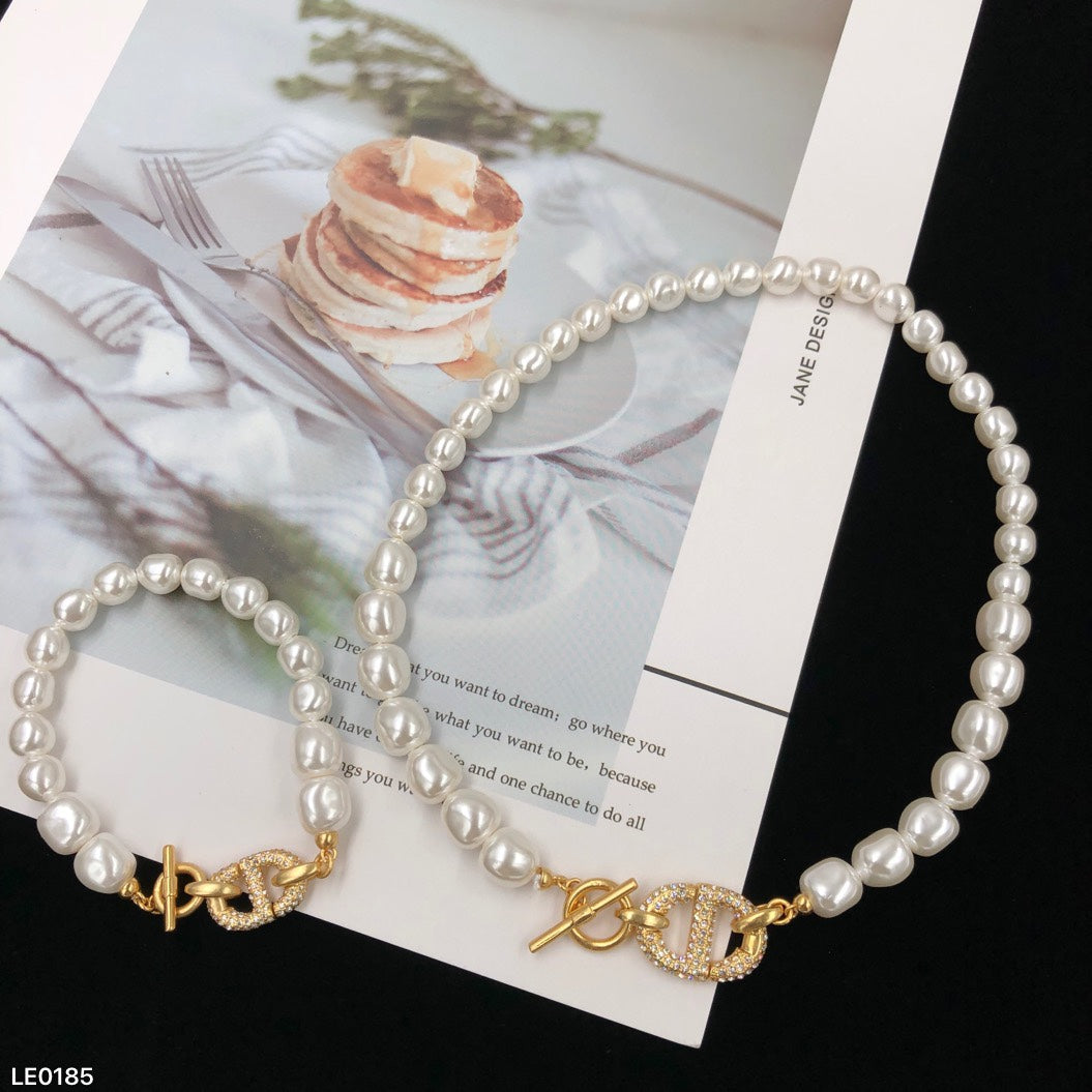 X1B42D23K  Popular Bracelets. Necklaces