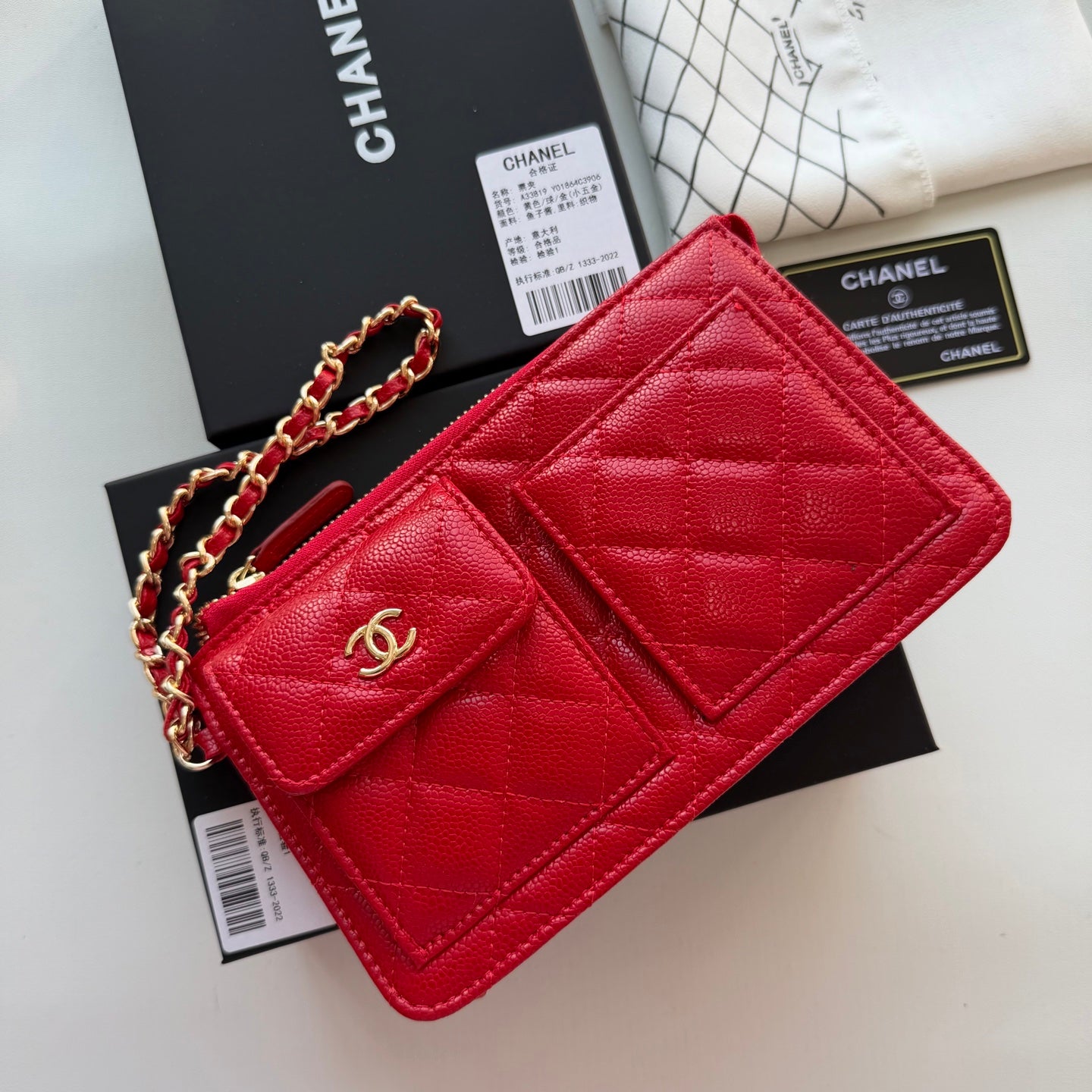 B1P46C22 Popular leather bag