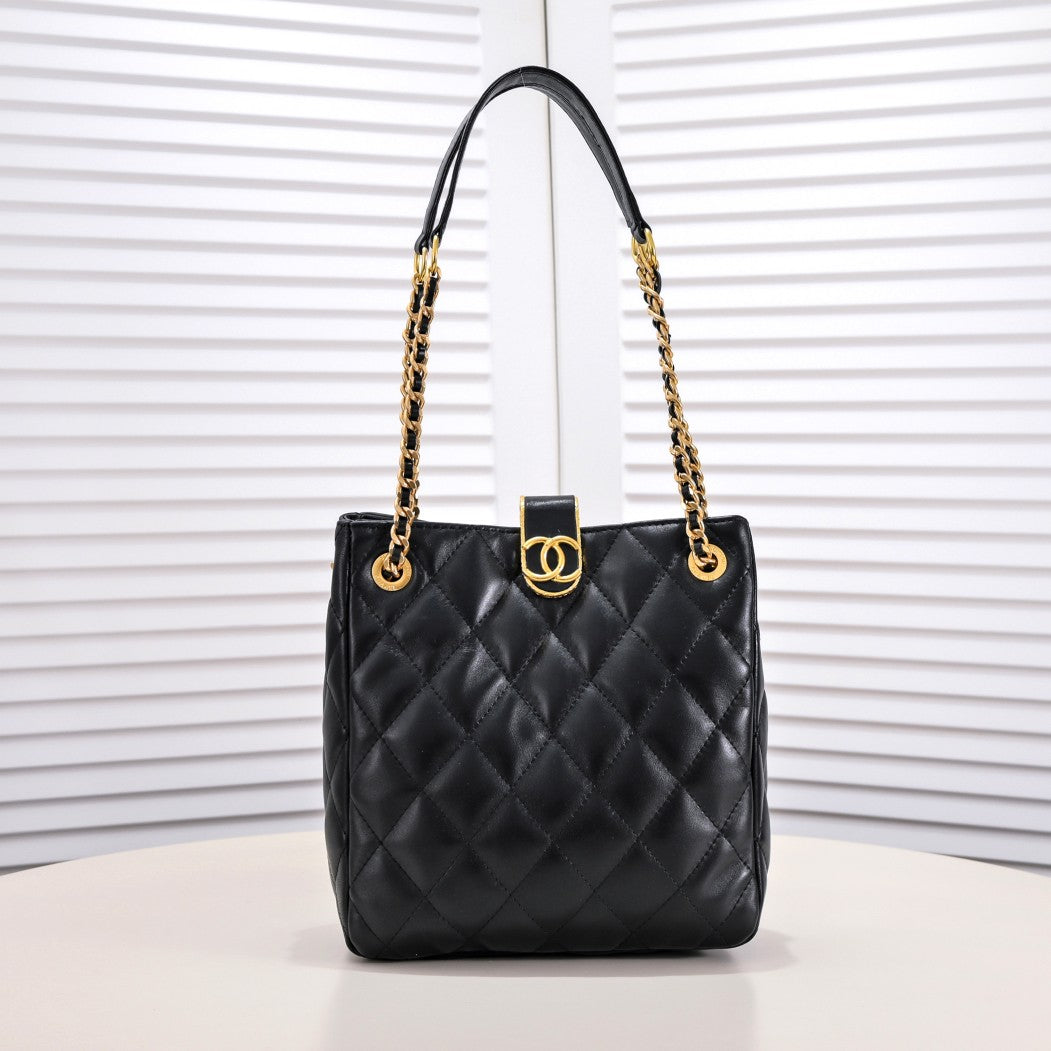 B1X102C5 Popular  leather bag 